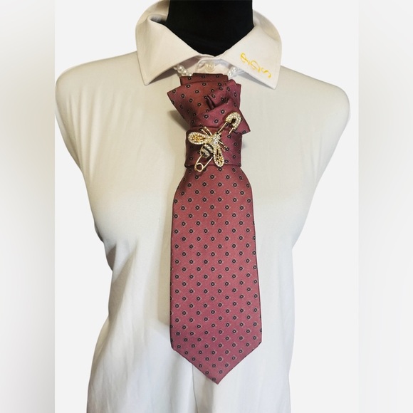 Dior Muave Pink Necktie Necklace with Gold Pin Brooch - Picture 1 of 3